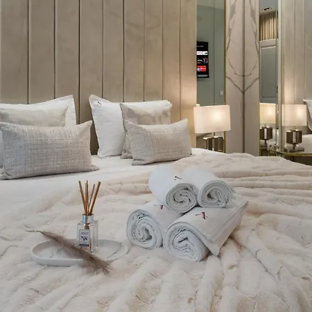 Appartamento Rentforcomfort Adria In Cloud 9 Bucarest